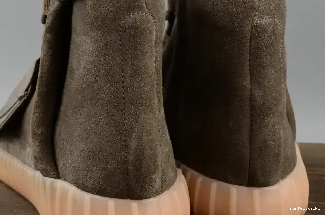 Yeezy Brown 750 Boost BY2456 adidas Light 0704